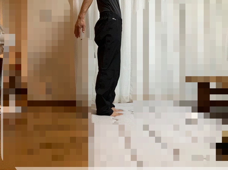 クライムライトパンツ全身